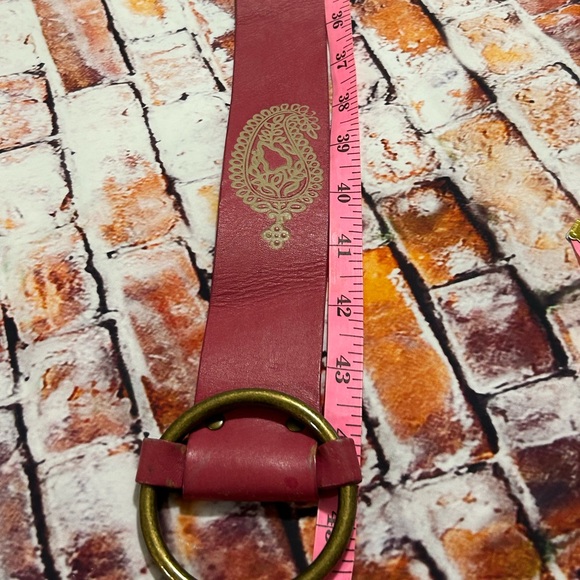 Pink and Paisley Leather Belt Size Large - Picture 4 of 5